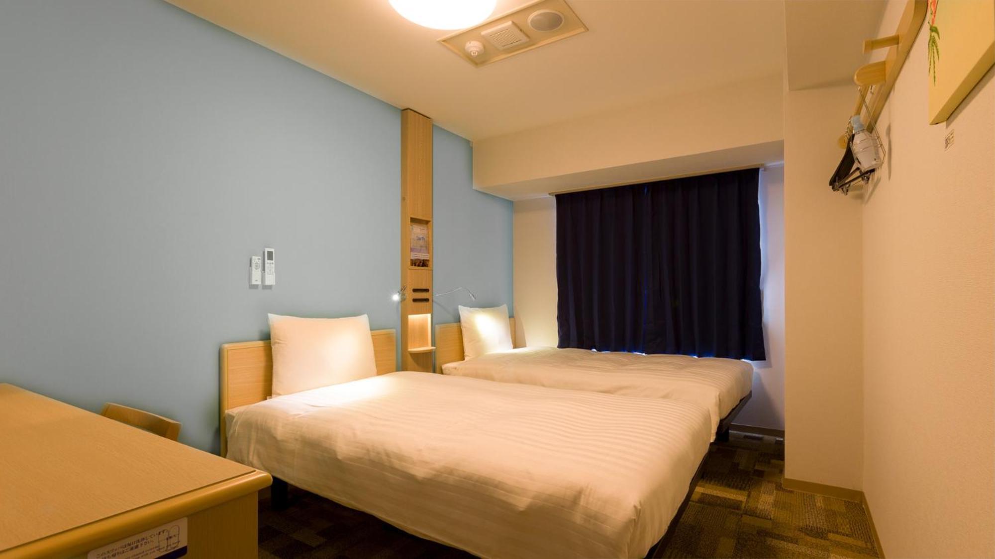 Toyoko Inn Nagoya Meieki Minami Номер фото